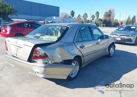 1999 Mercedes-Benz C 230 Kompressor z USA, uszkodzony, nr VIN WDBHA24GXXA769918